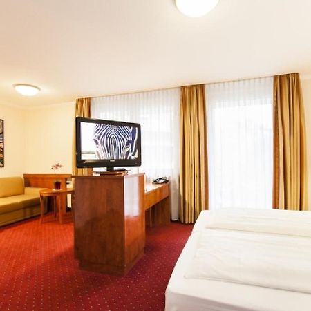 Hotel Am Berliner Platz Langenfeld  Cameră foto